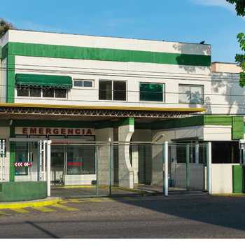 Emergencia exterior Clinica Varyna