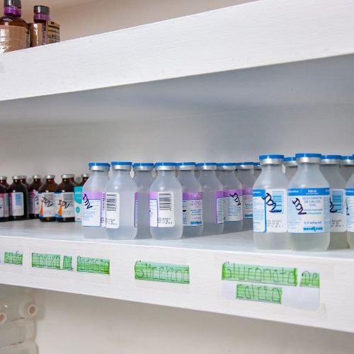 Farmacia 02 Clinica Varyna